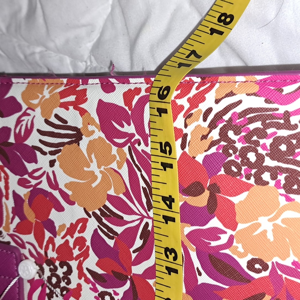 👻Trina Turk tote with strap - Picture 13 of 16